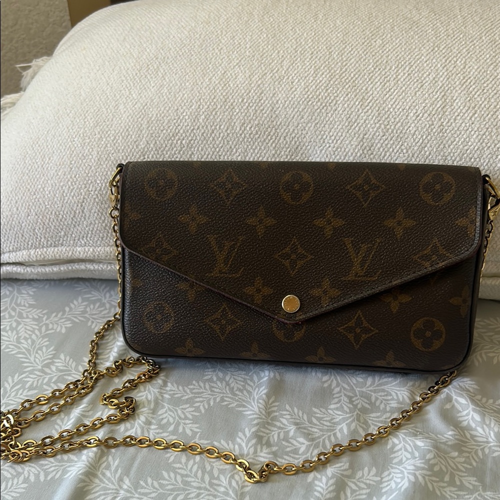 Louis Vuitton Monogram Pochette Félicie